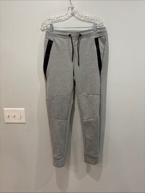 Men's Light Gray Jogger Sweatpants with Black Zip Trim